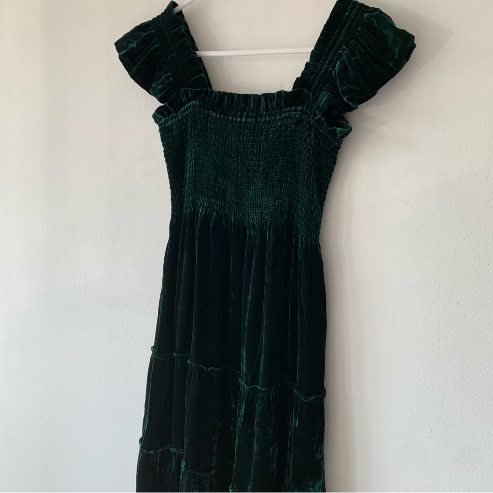 Hill House Ellie Nap Velvet Smocked Tiered Midi Maxi Dress Holiday Emerald Green - Picture 8 of 12
